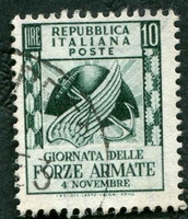 N°0637-1952-ITALIE-ATTRIBUTS DES ARMES-10L-VERT FONCE