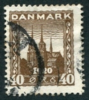 N°0125-1920-DANEMARK-CATHEDRALE DE ROSKILDE-40-BRUN