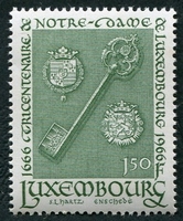 N°0680-1966-LUXEMBOURG-ARMES DE LUXEMBOURG-1F50-VERT