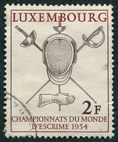 N°0482-1954-LUXEMBOURG-SPORT-CHAMP ESCRIME-2F