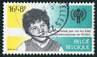 N°1962-1979-BELGIQUE-ANNEE INTERNATIONALE DE L'ENFANT-16F+8F