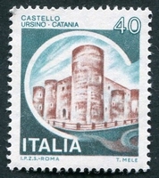 N°1436-1980-ITALIE-CHATEAUX-URSINO-CATANE-40L