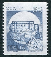 N°1666-1985-ITALIE-CHATEAU DE SCILLA-REGGIO DI CALABRIA-50L
