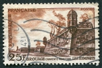 N°1042-1955-FRANCE-REMPARTS DE BROUAGE-25F