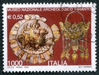 N°2523-2001-ITALIE-RELIQUAIRE ET PENDANT-TARENTE-1000L