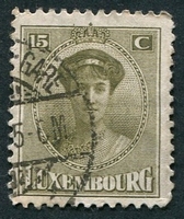 N°0124-1921-LUXEMBOURG-DUCHESSE CHARLOTTE-15C-BRUN/OLIVE