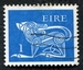 N°0253-1971-IRLANDE-BROCHE ANCIENNE-CHIEN STYLISE-1P 