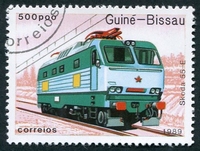 N°0525-1989-G BISSAU-FERROVIAIRES-LOCOMOTIVE RUSSE-500P