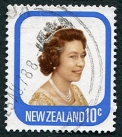 N°0701-1977-NOUVELLE ZELANDE-ELIZABETH II-10C