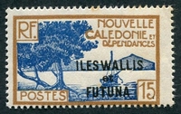 N°048-1930-WALLIS ET FUTUNA-BATEAU ET PAYSAGE-15C