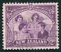 N°0275-1946-NOUVELLE ZELANDE-LA FAMILLE ROYALE-2P-LILAS