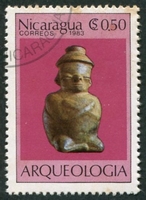 N°1294-1983-NICARAGUA-ARCHEOLOGIE-POT PERSONNAGE-50C