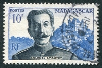 N°325-1954-MADAGASCAR-COLONEL LYAUTEY-10F