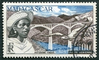 N°76-1954-MADAGASCAR-VIADUC D'ANTSIRABE-100F