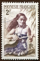 N°004-1958-POLYNESIE-JOUEUSE DE GUITARE-2F